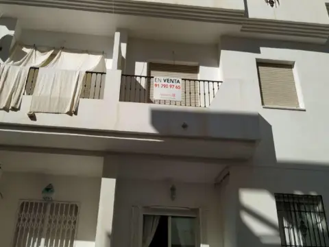 Dúplex en calle Costa Granada